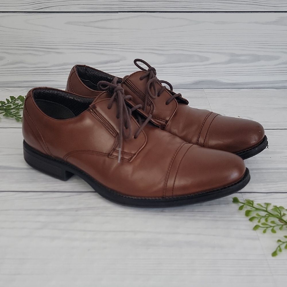 Dockers Garfield Oxfords Cap Toe Shoes Chestnut Brown Mens Size 9.5